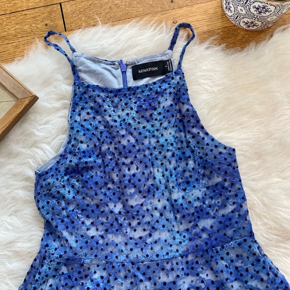 MINKPINK Awe Day Long Lace Overlay Mini Dress - Picture 3 of 6